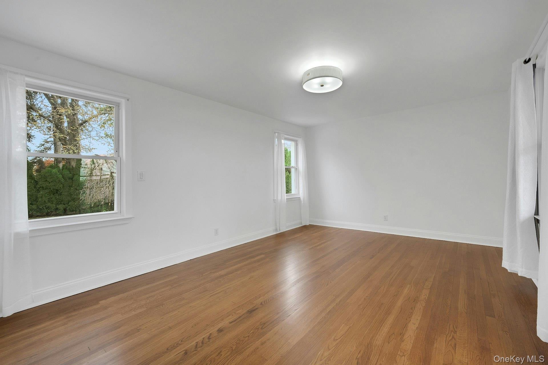 1 Echo Bay Place, New Rochelle, NY 10805