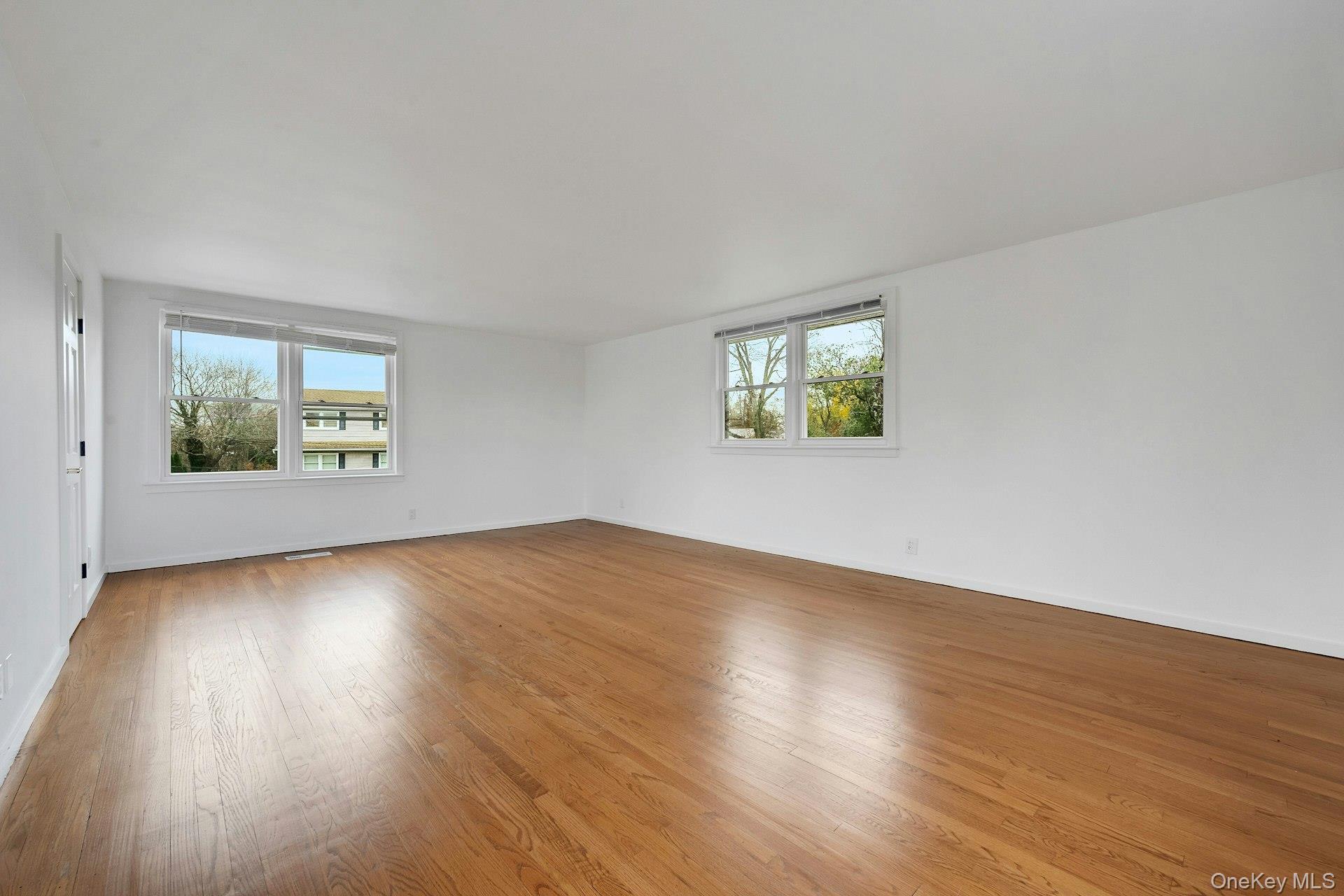 1 Echo Bay Place, New Rochelle, NY 10805