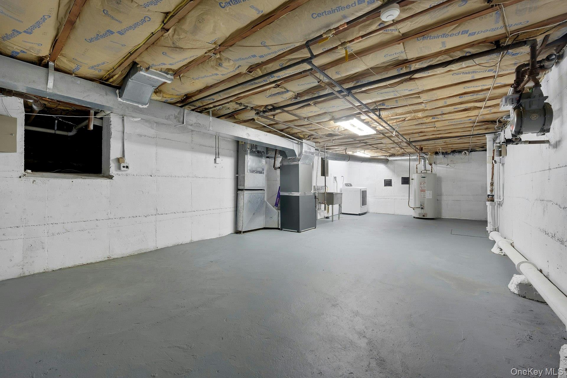 1 Echo Bay Place, New Rochelle, NY 10805