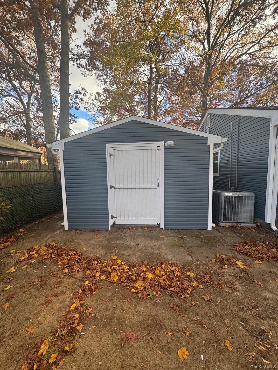 381 Grace Street, Holbrook, NY 11741