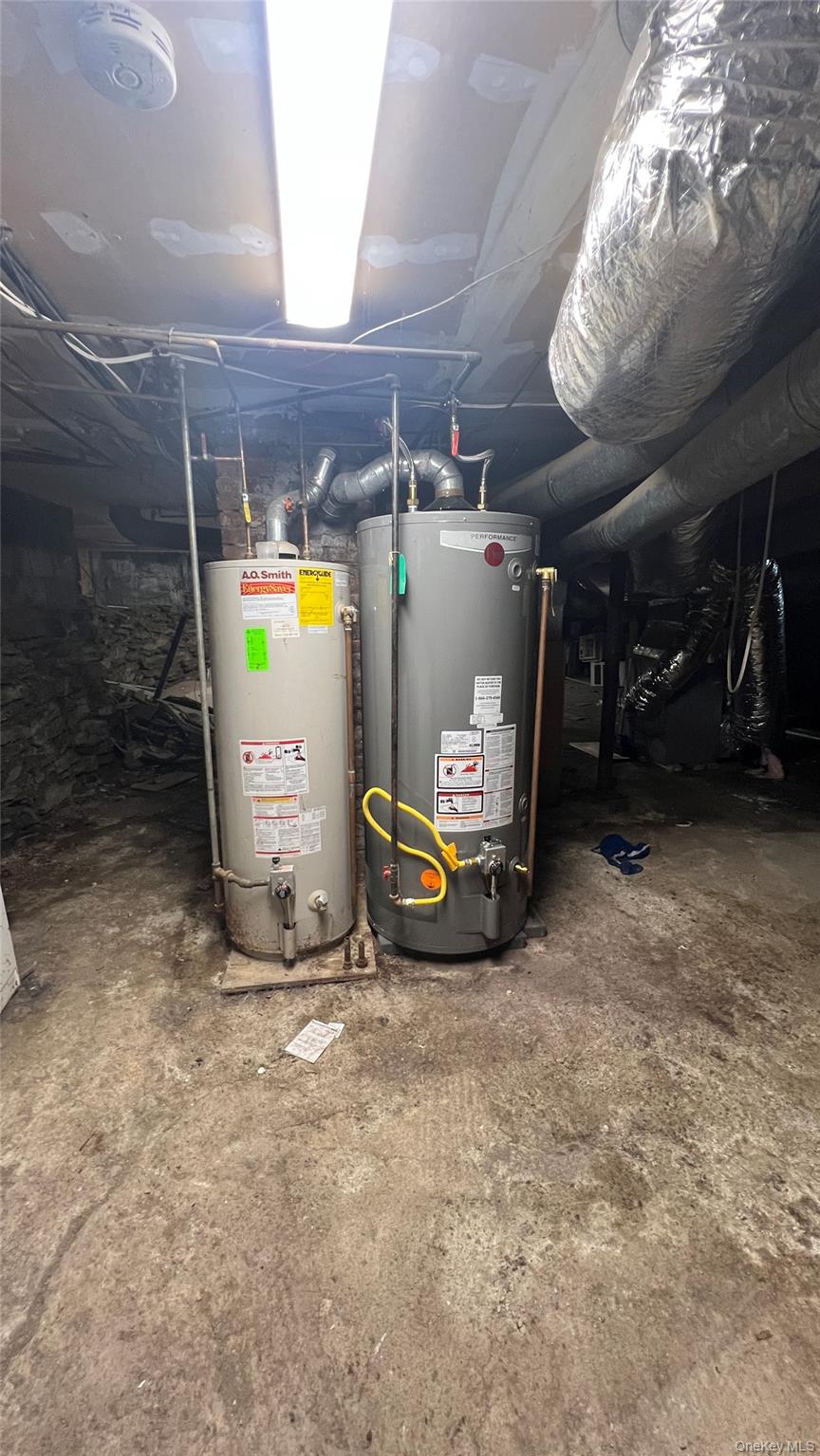 13 Hammersley Avenue, Poughkeepsie, NY 12601