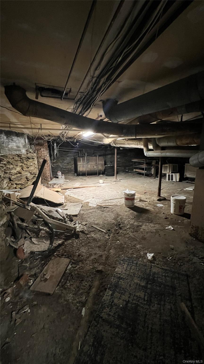 13 Hammersley Avenue, Poughkeepsie, NY 12601