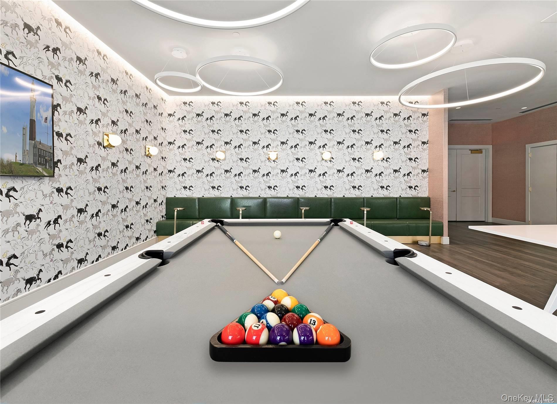 695 Merrick Avenue # 304, Westbury, NY 11590