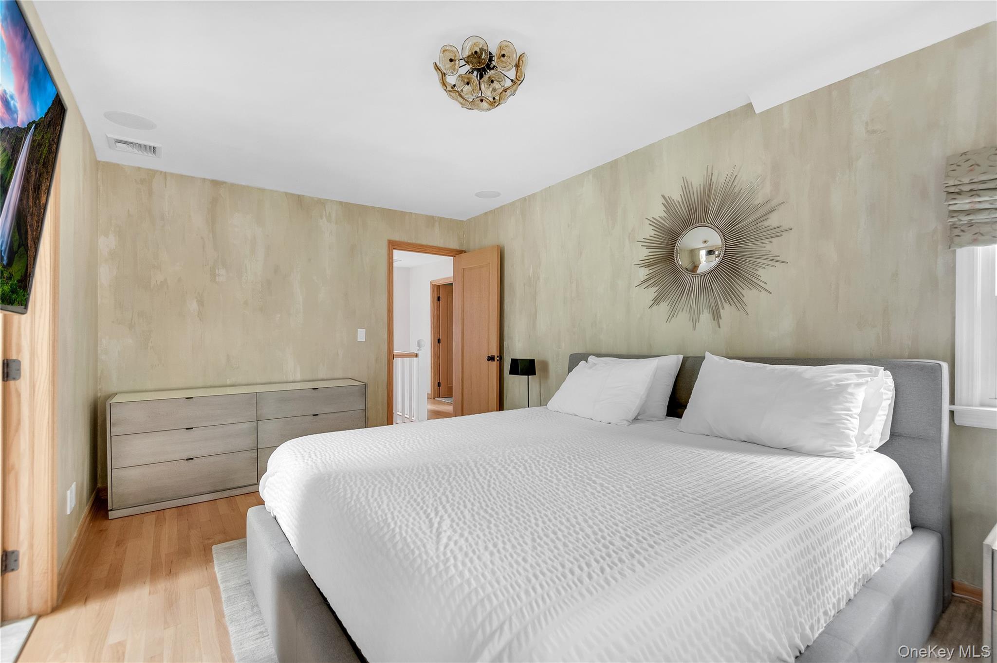 3 Harmony Drive, Larchmont, NY 10538