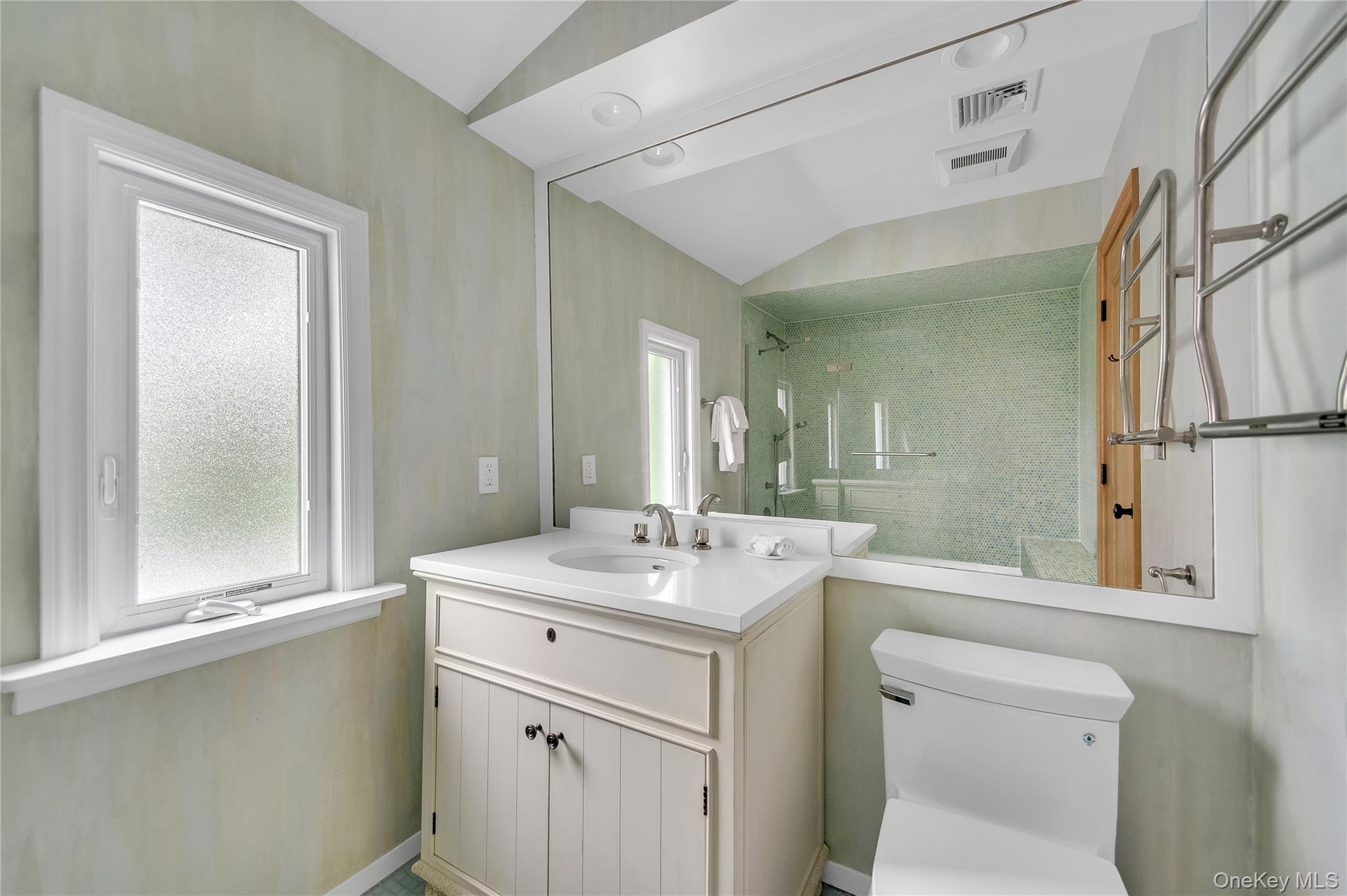 3 Harmony Drive, Larchmont, NY 10538