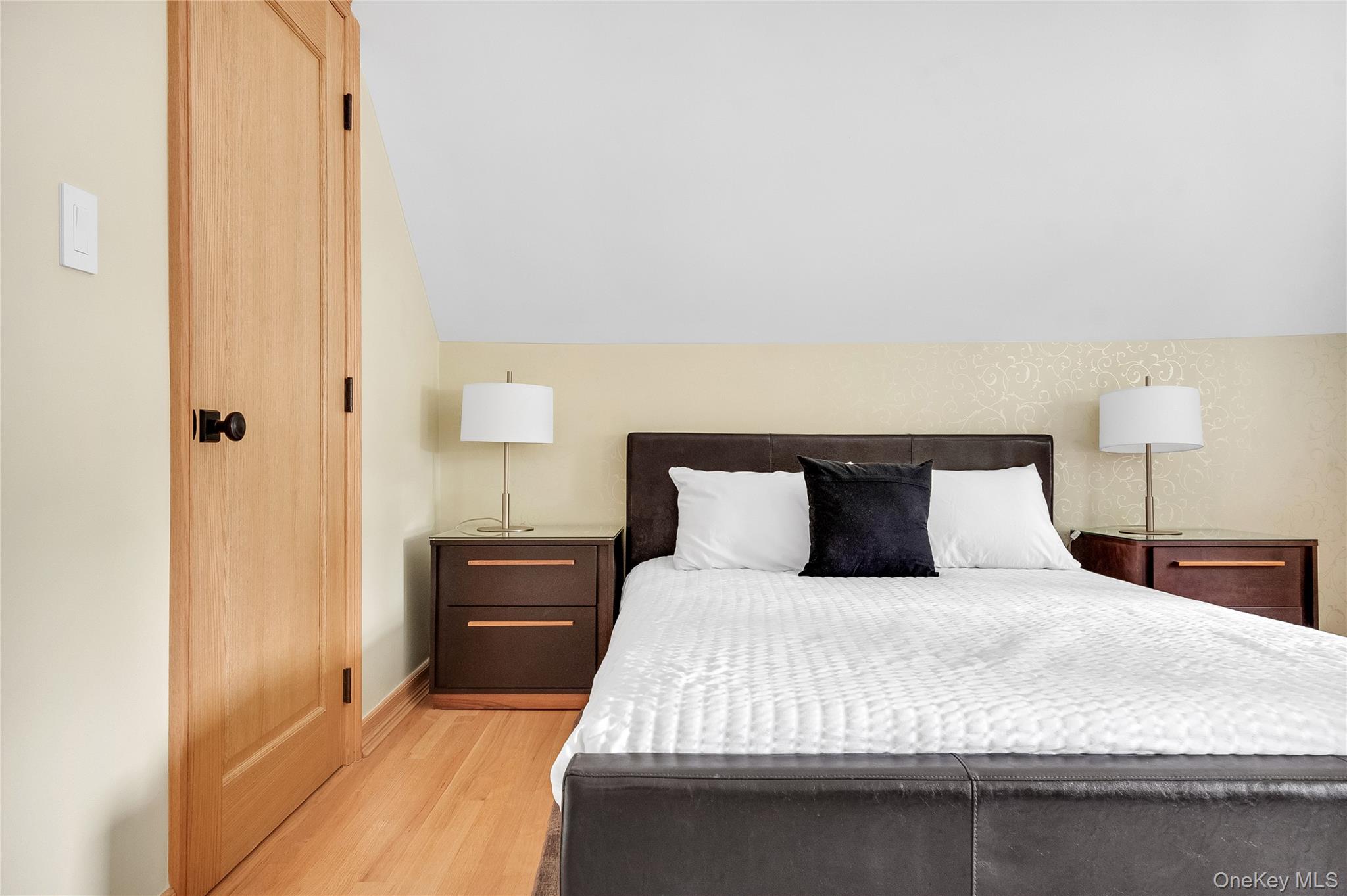 3 Harmony Drive, Larchmont, NY 10538