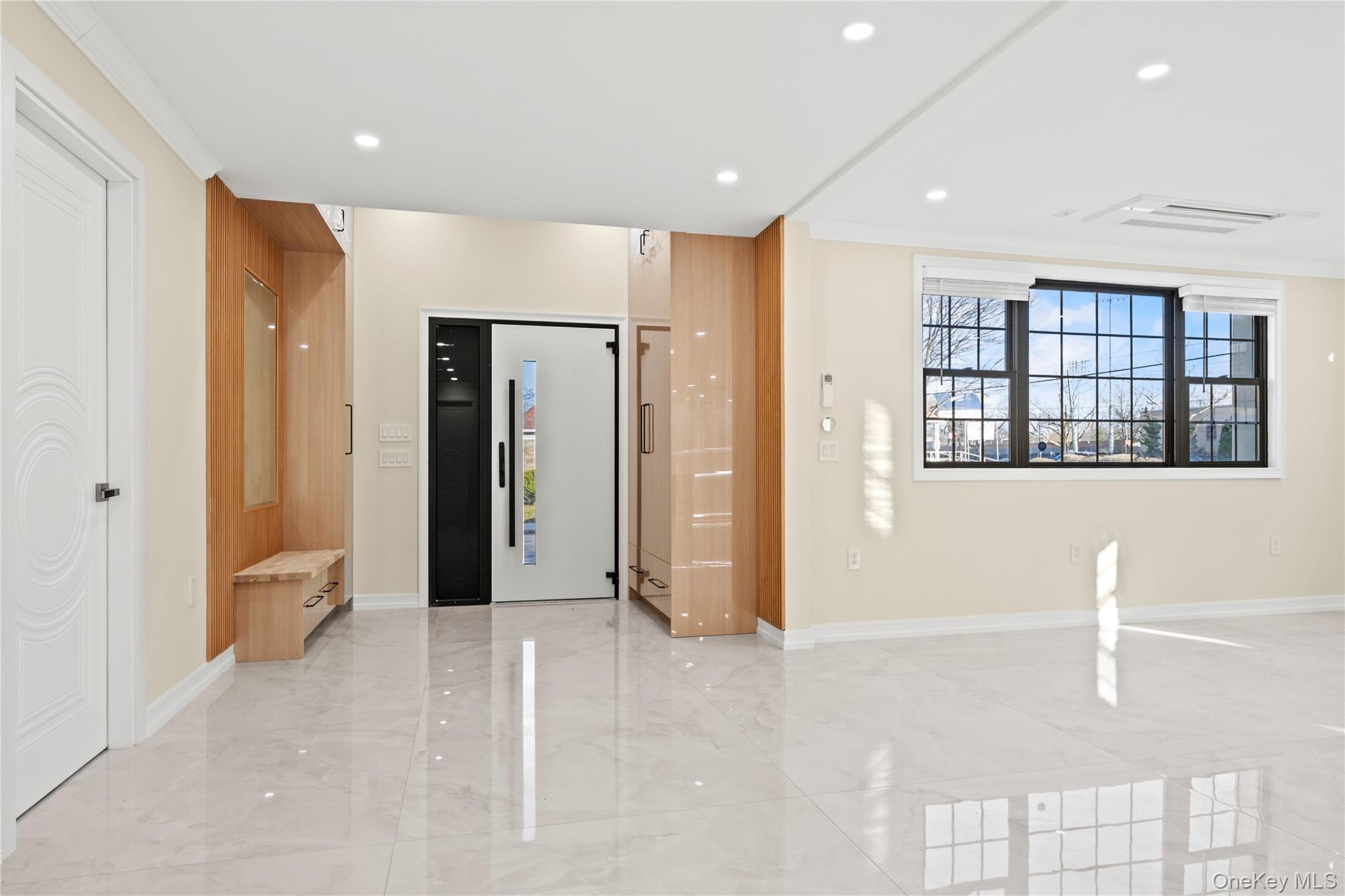 7662 174th Street, Fresh Meadows, NY 11366