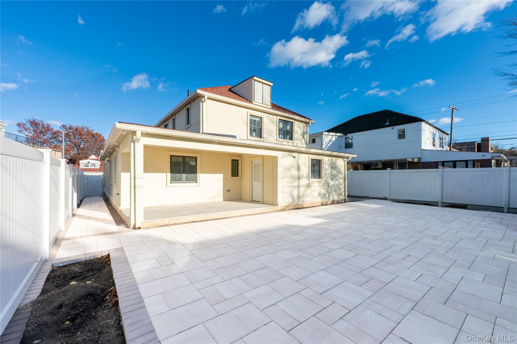 7662 174th Street, Fresh Meadows, NY 11366