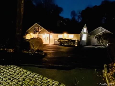 30 Darby Drive, South Huntington, NY 11746