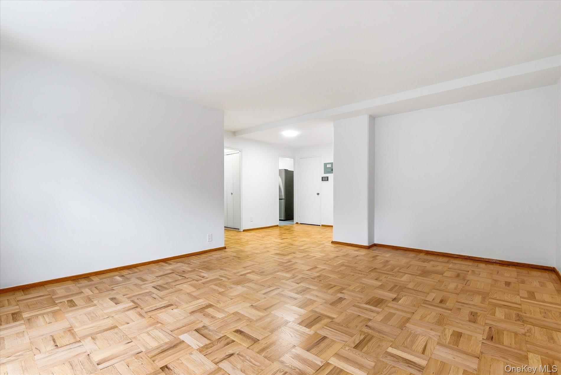 21-85 34th Avenue # 2D, Astoria, NY 11106