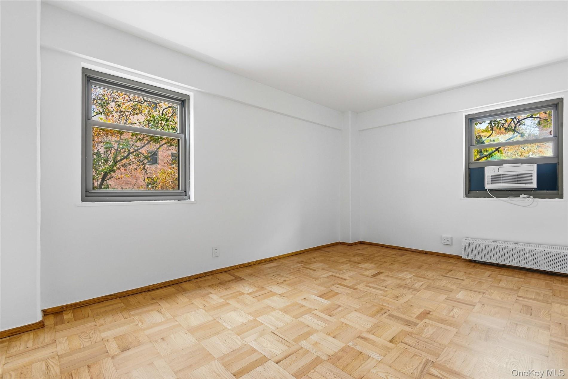 21-85 34th Avenue # 2D, Astoria, NY 11106