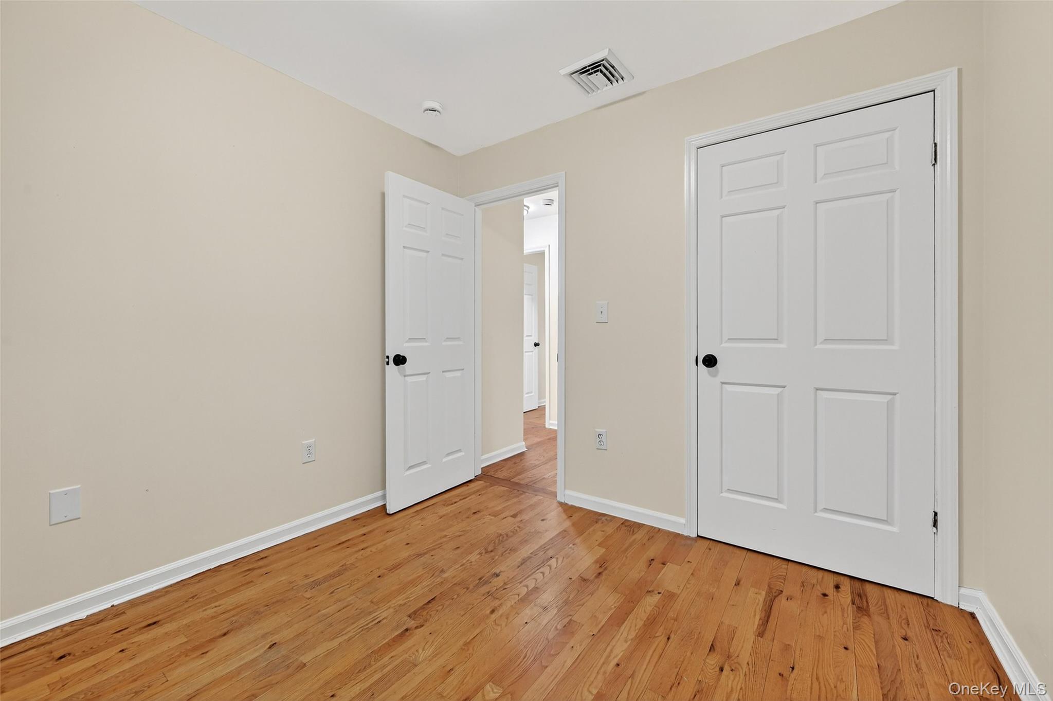 14 Country Meadows Road, New Paltz, NY 12561