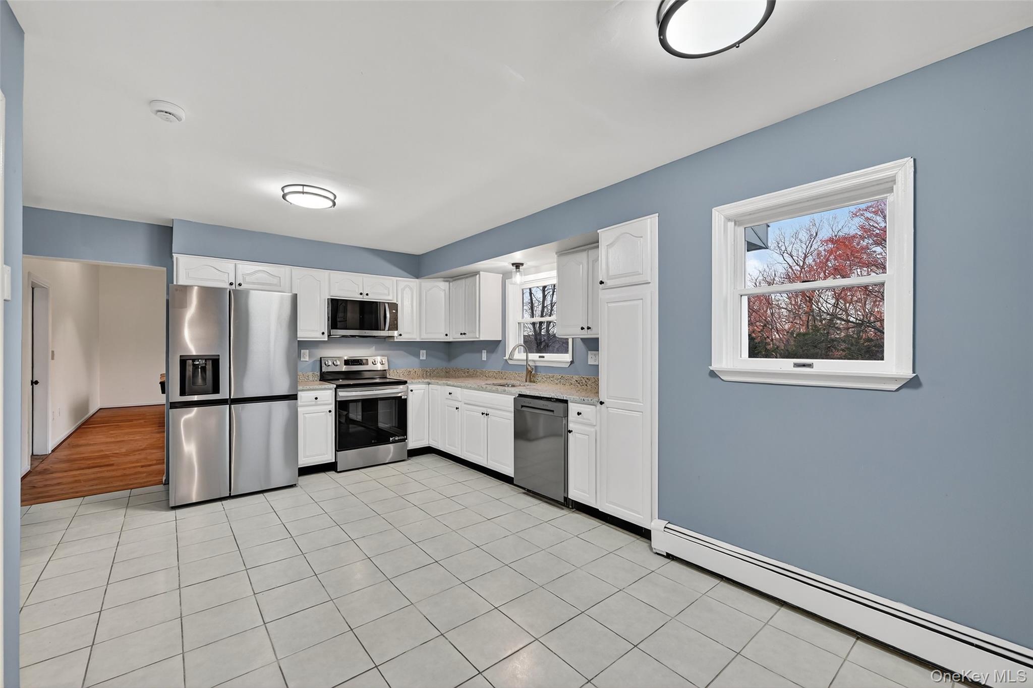 14 Country Meadows Road, New Paltz, NY 12561