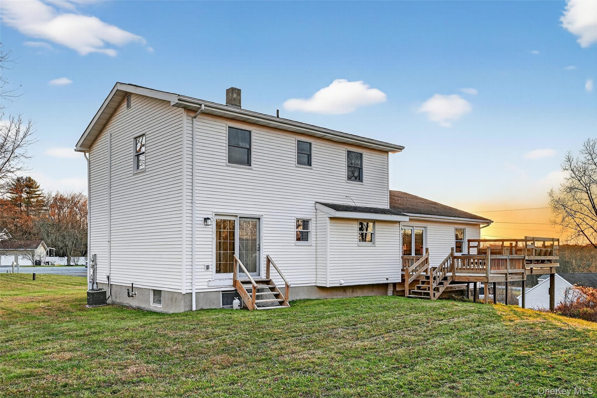 14 Country Meadows Road, New Paltz, NY 12561