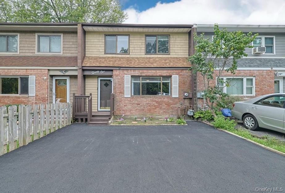 21 N Aspen Road, Middletown, NY 10940