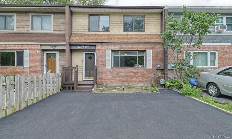 21 N Aspen Road, Middletown, NY 10940