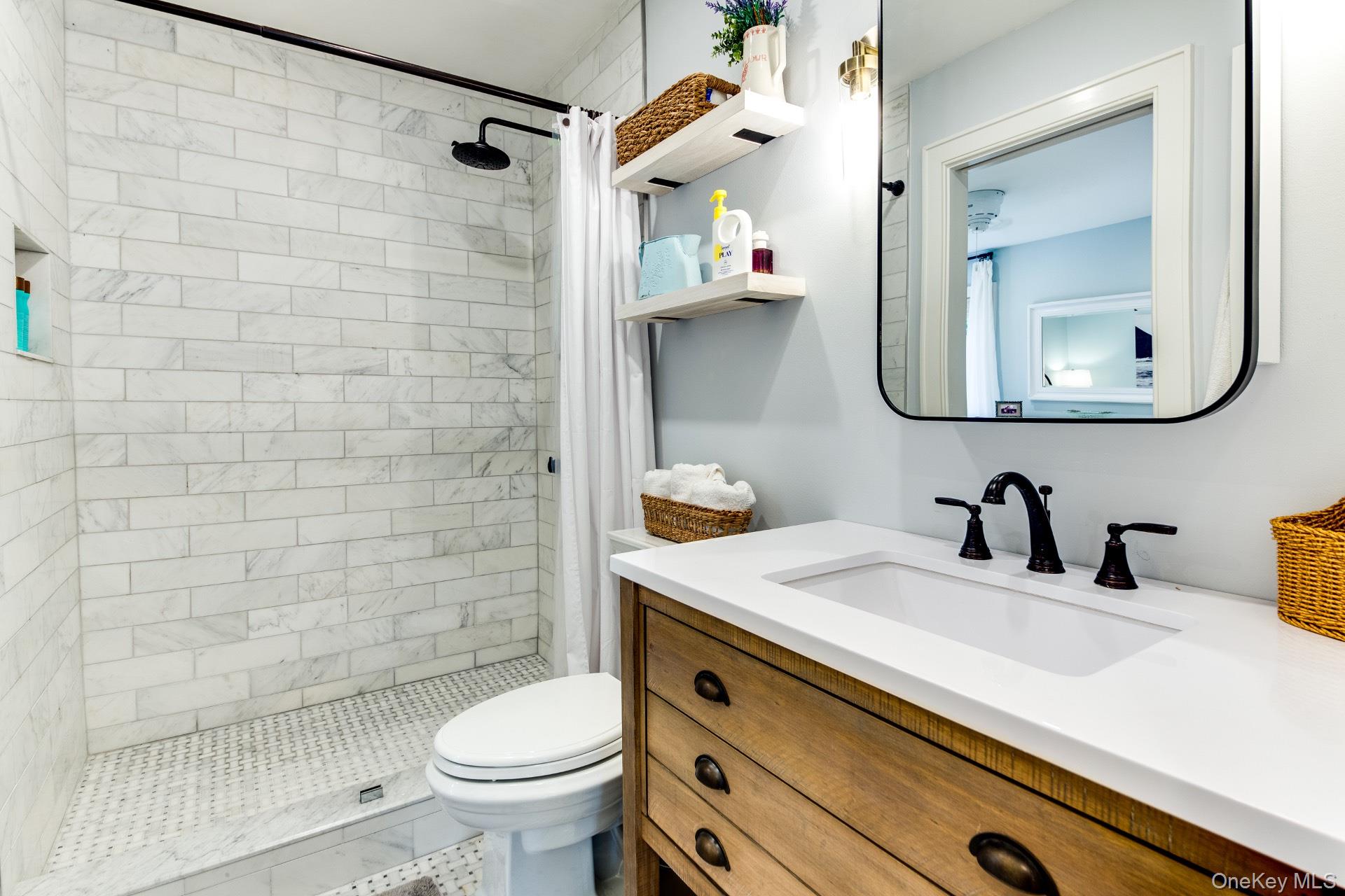 5 Oak Road, Sag Harbor, NY 11963