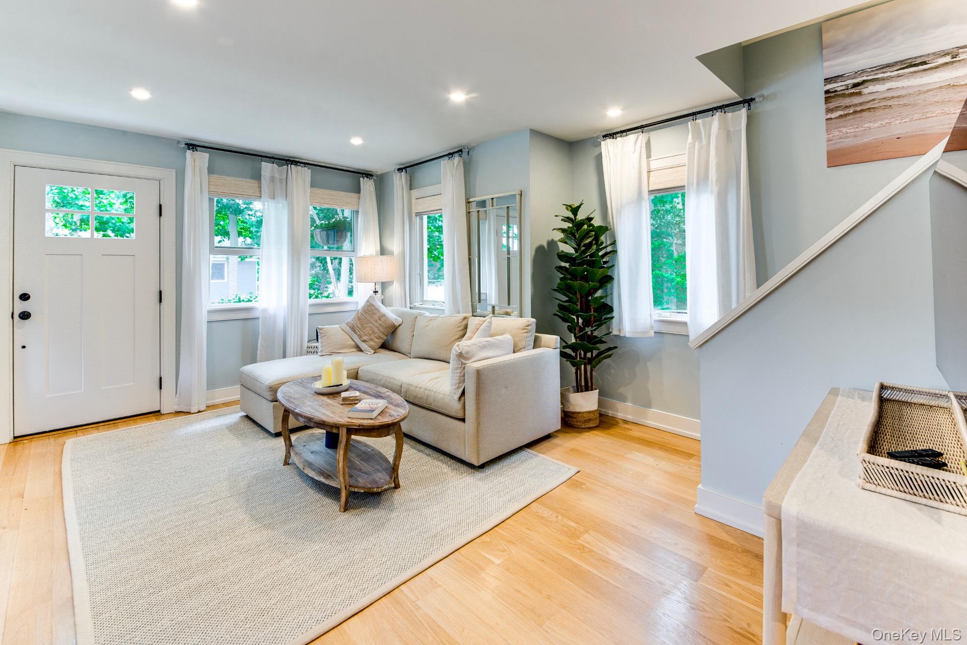 5 Oak Road, Sag Harbor, NY 11963