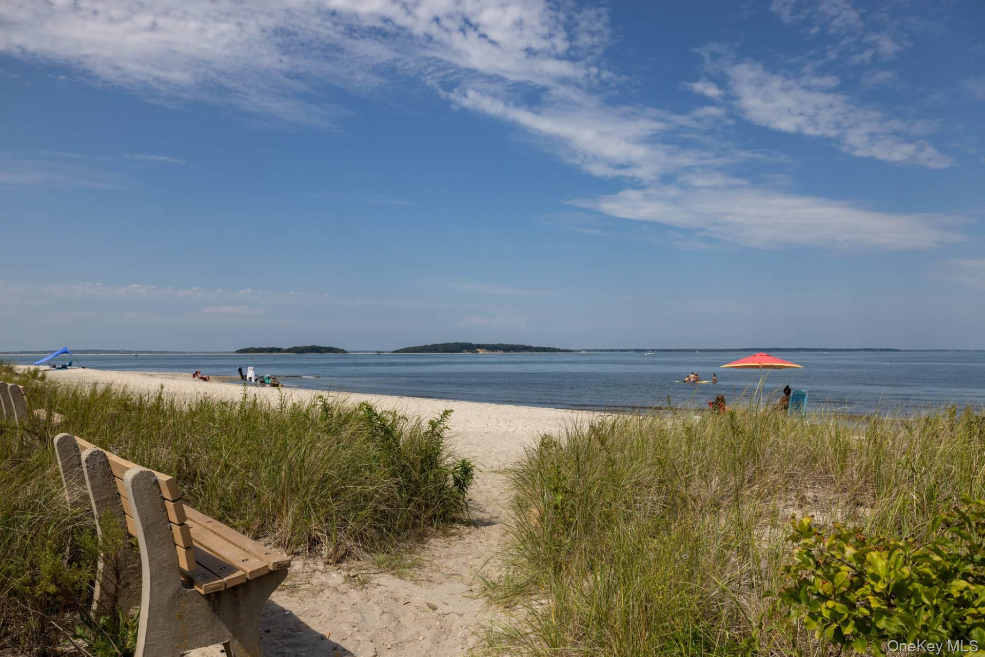 5 Oak Road, Sag Harbor, NY 11963