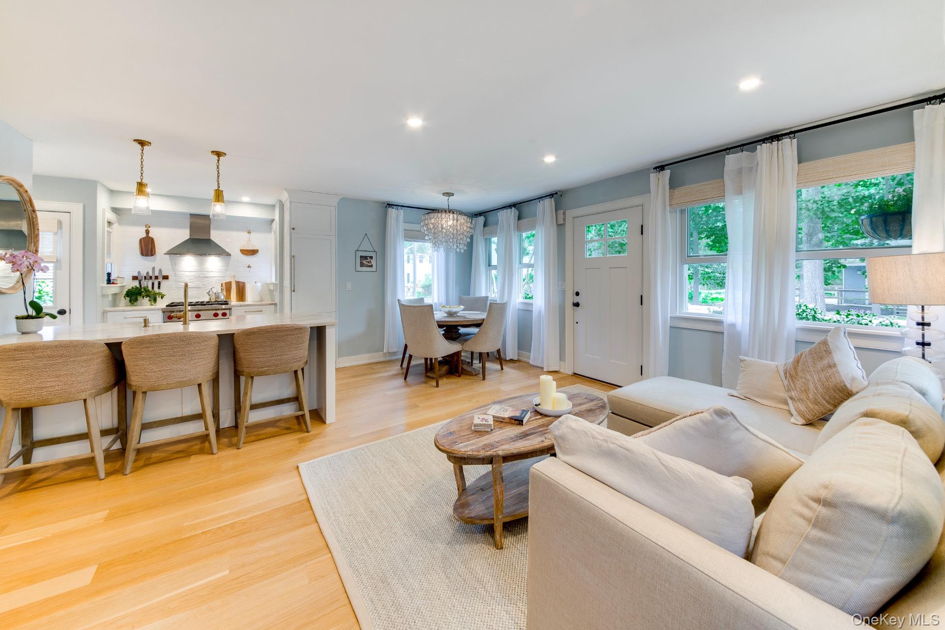 5 Oak Road, Sag Harbor, NY 11963