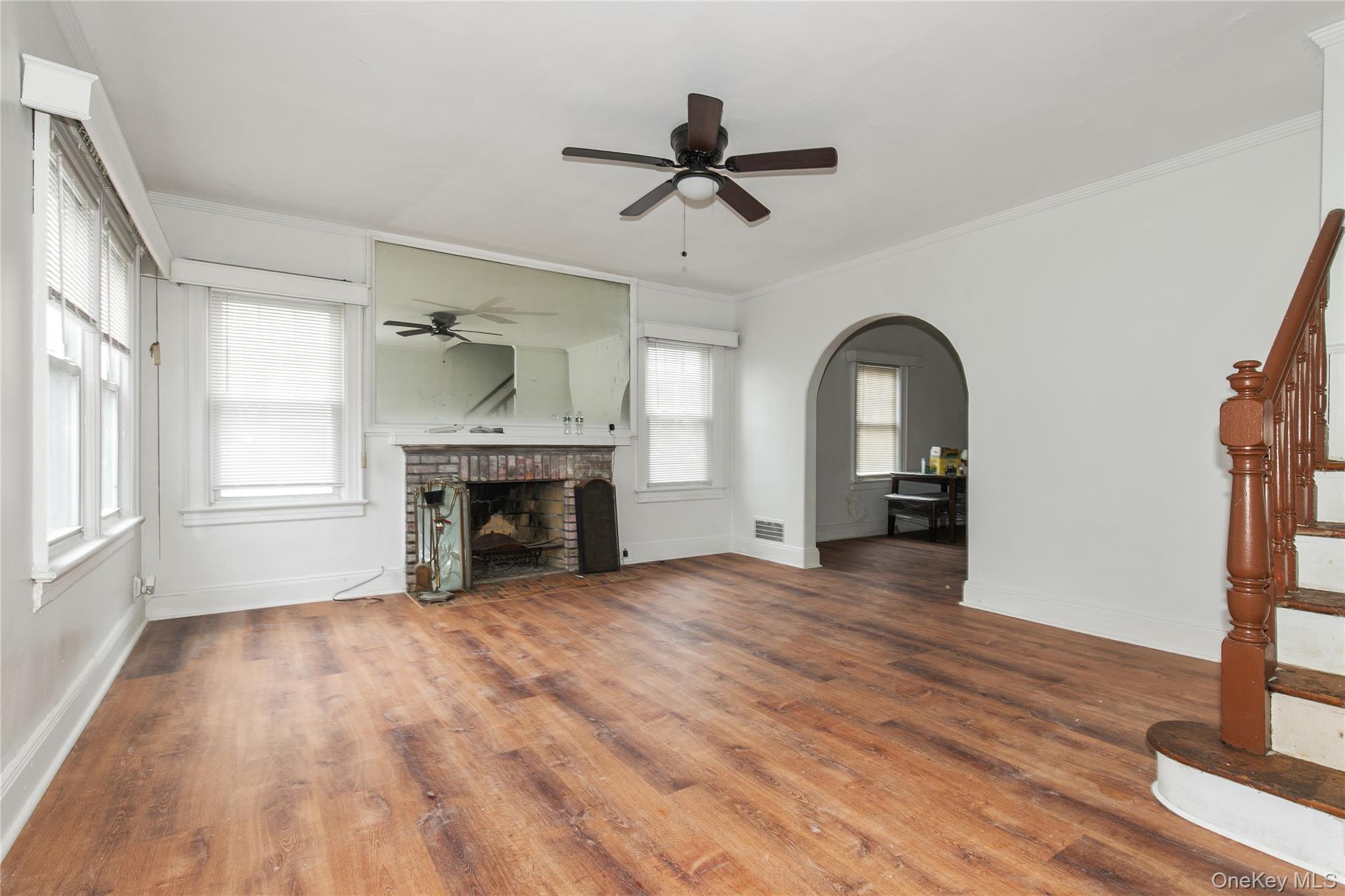 15 Clyde Avenue, Hempstead, NY 11550