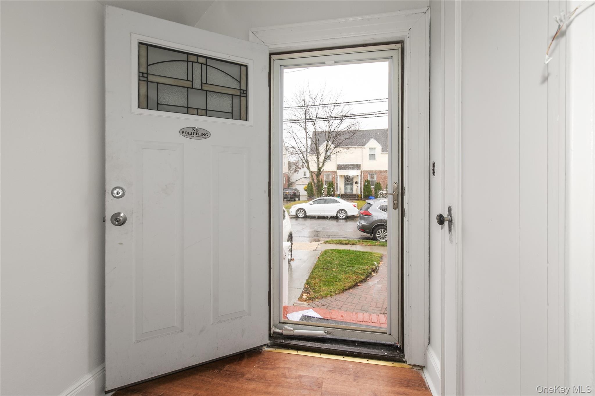 15 Clyde Avenue, Hempstead, NY 11550