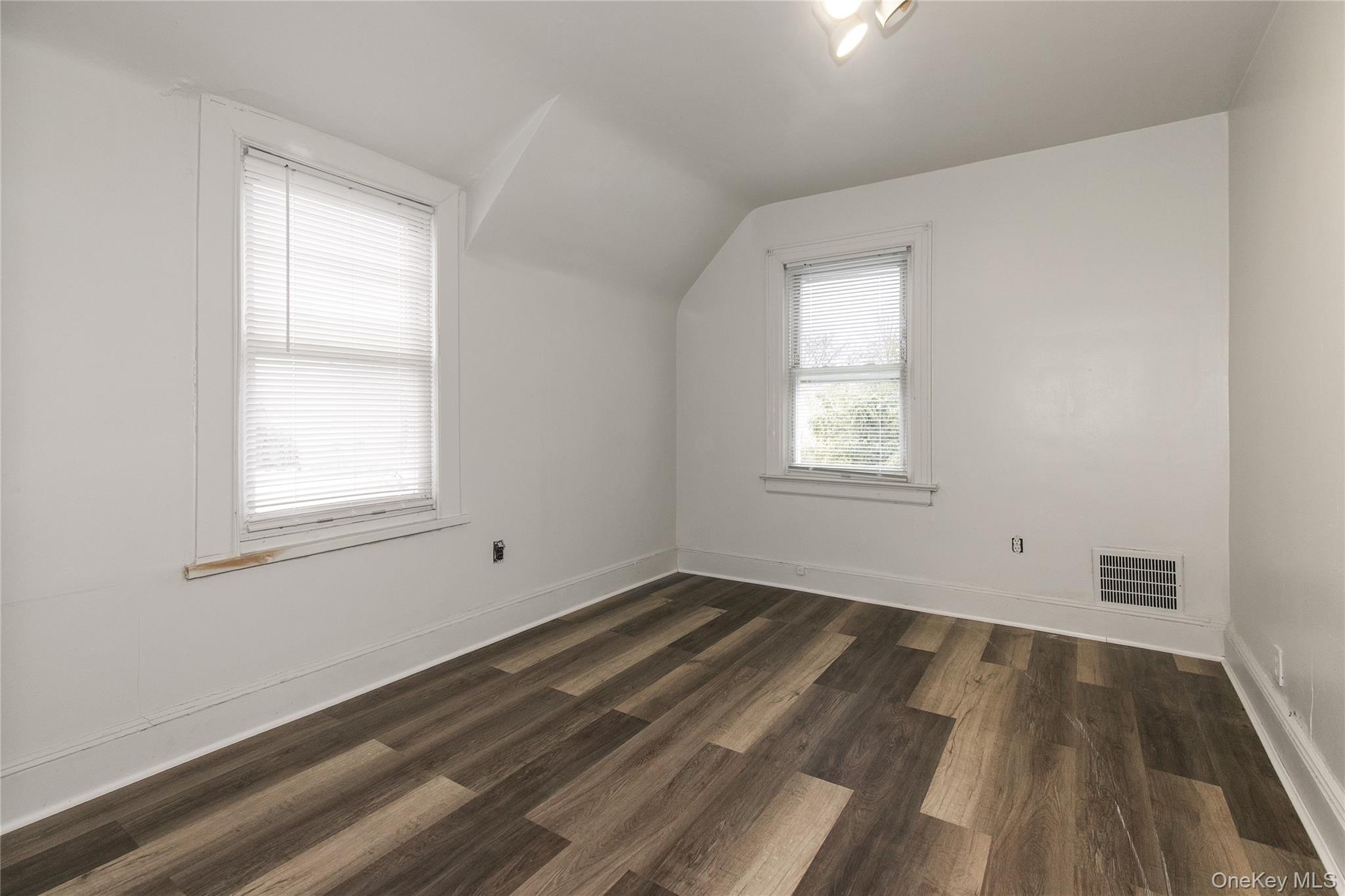 15 Clyde Avenue, Hempstead, NY 11550