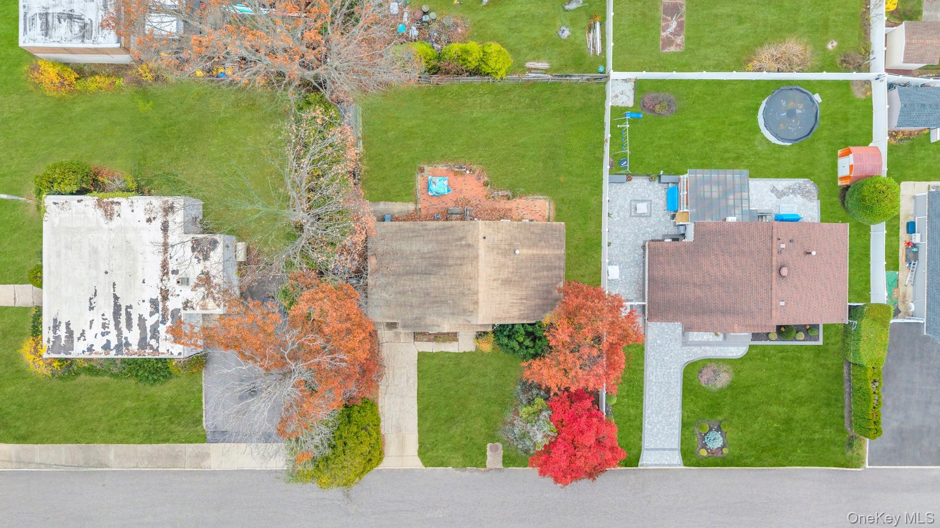 13 W 15th Street, Deer Park, NY 11729