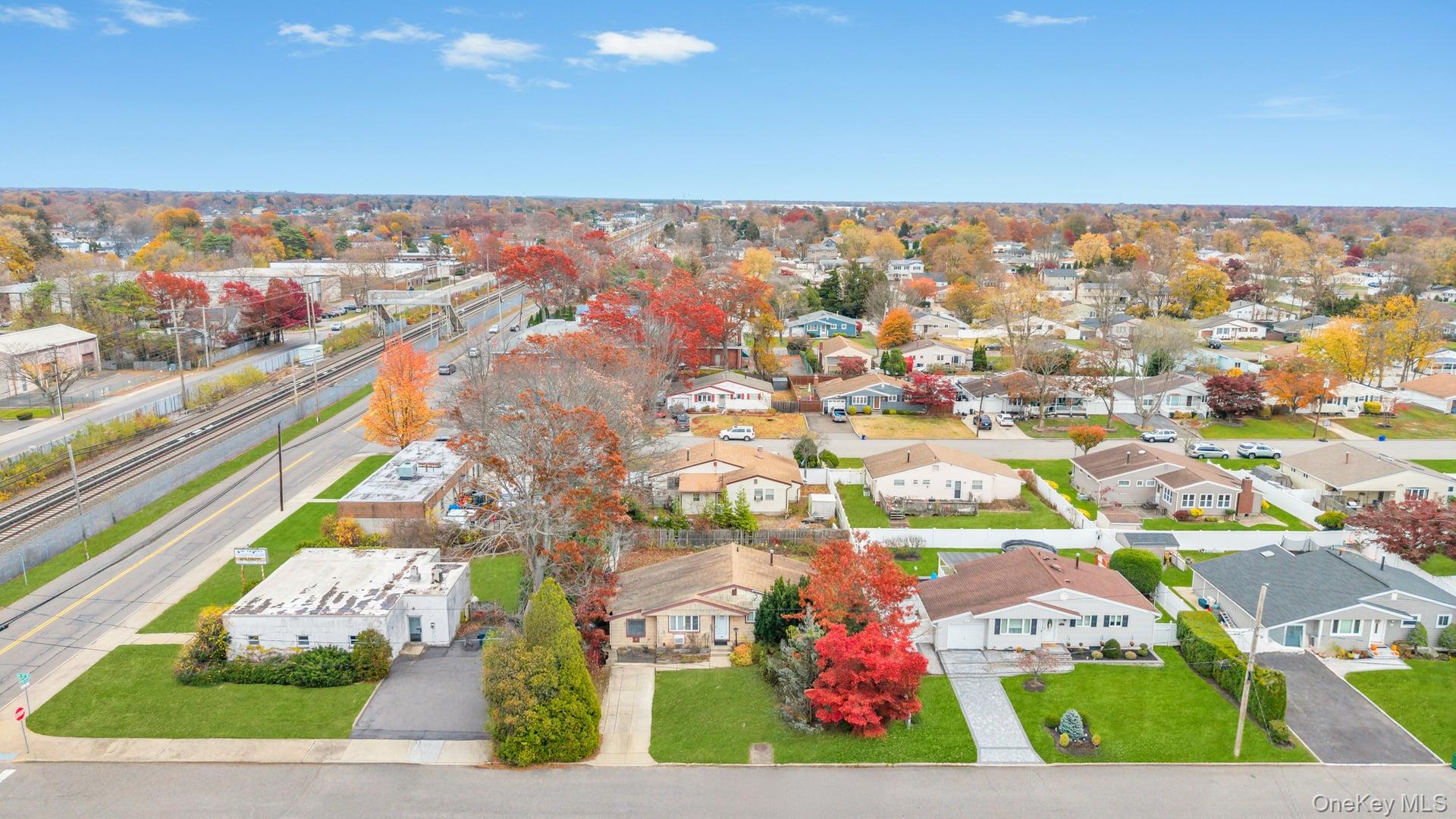 13 W 15th Street, Deer Park, NY 11729