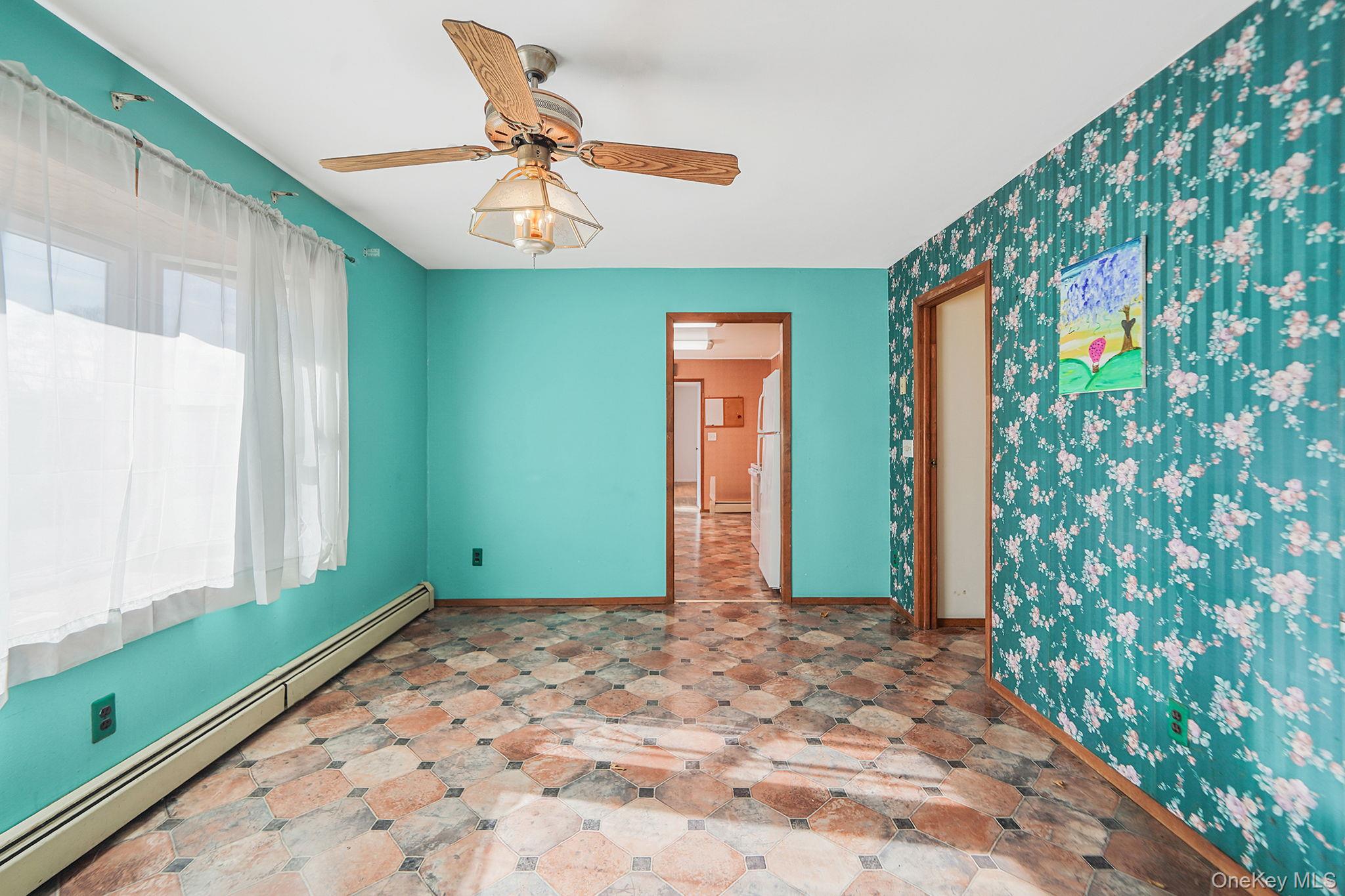 24 E 6th Street, Patchogue, NY 11772