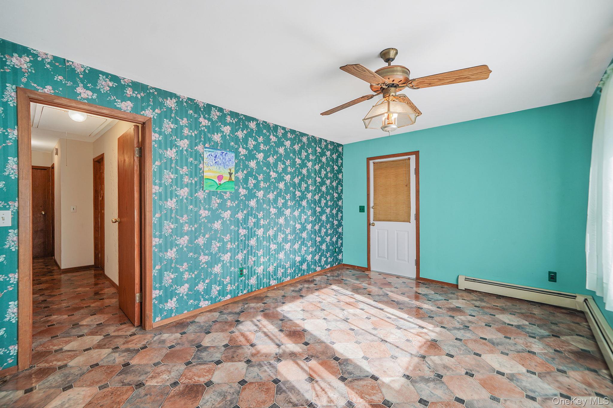 24 E 6th Street, Patchogue, NY 11772