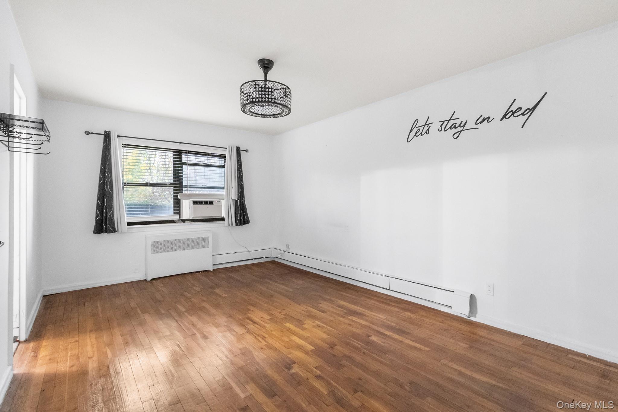 1209 E Broadway # D15, Hewlett, NY 11557