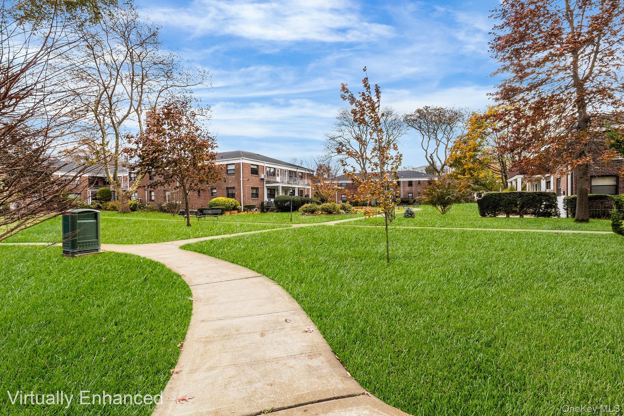 1209 E Broadway # D15, Hewlett, NY 11557