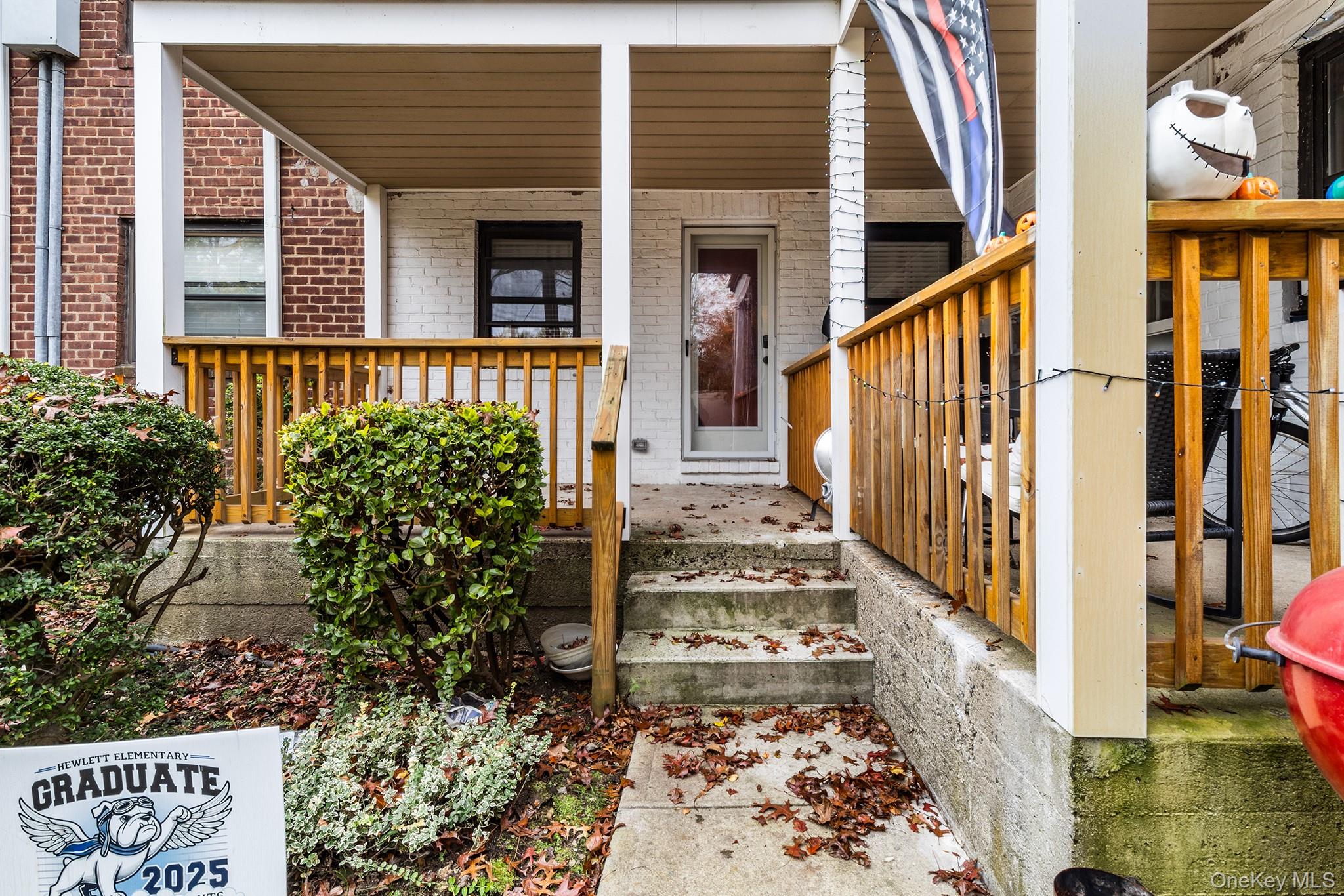 1209 E Broadway # D15, Hewlett, NY 11557