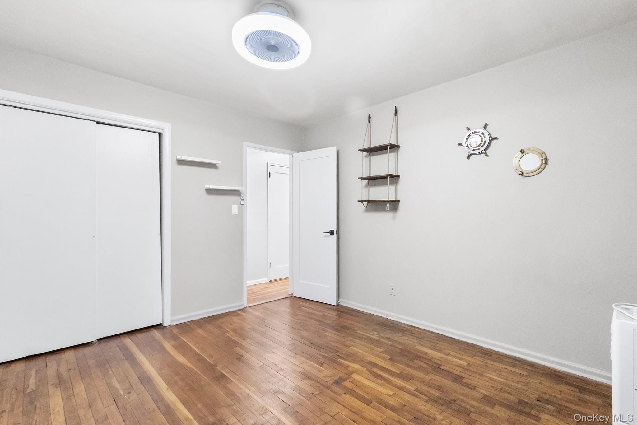 1209 E Broadway # D15, Hewlett, NY 11557