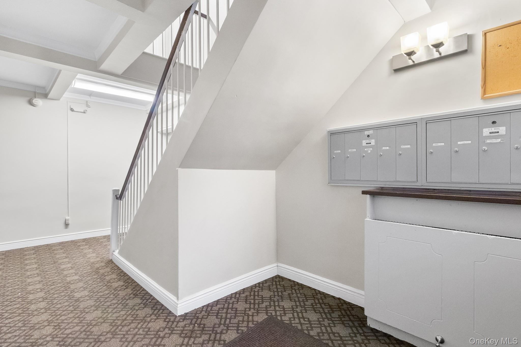 1209 E Broadway # D15, Hewlett, NY 11557