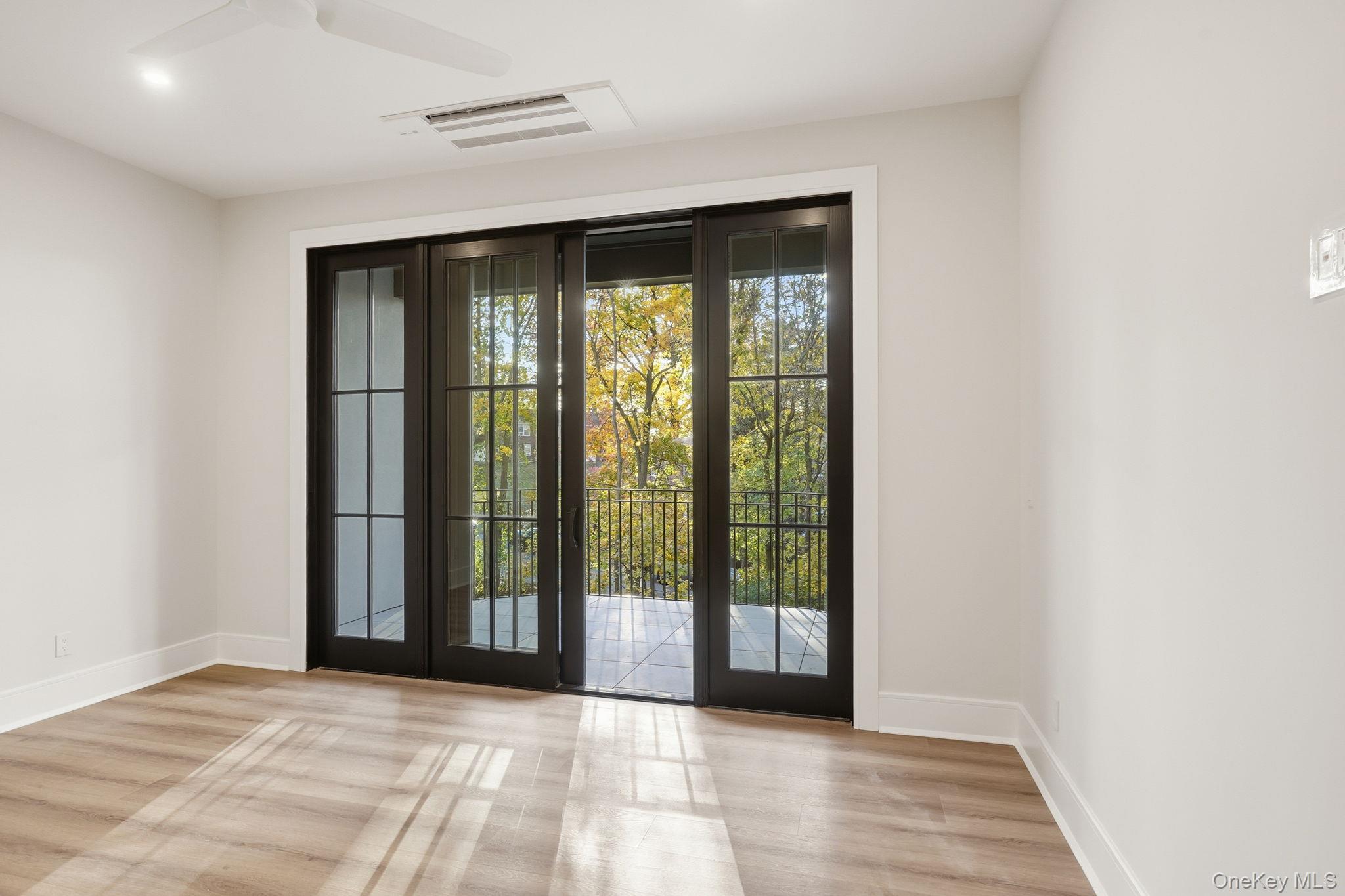 34 Clinton Avenue # 4, Dobbs Ferry, NY 10522