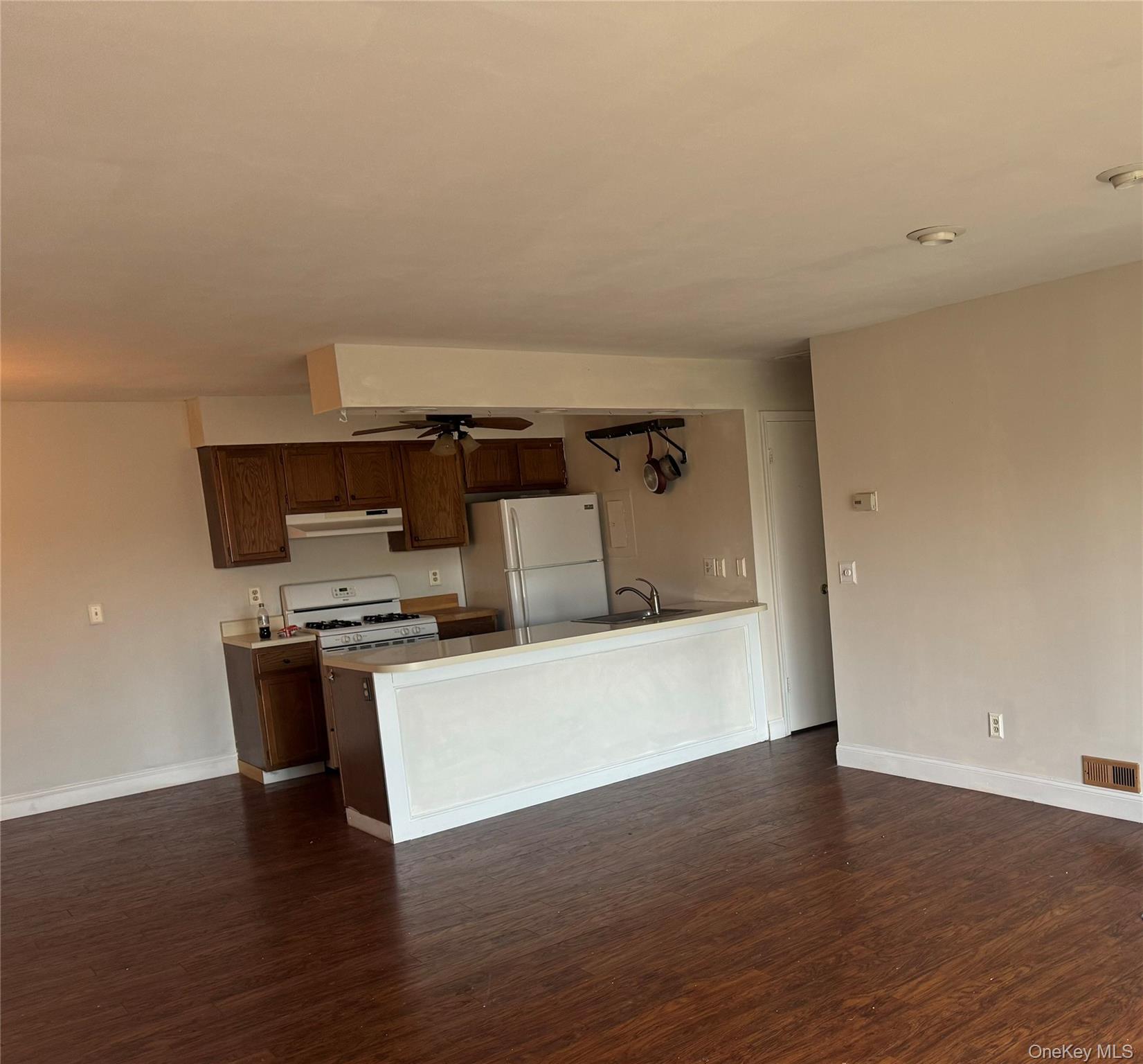 11 The Rise, Warwick, NY 10990