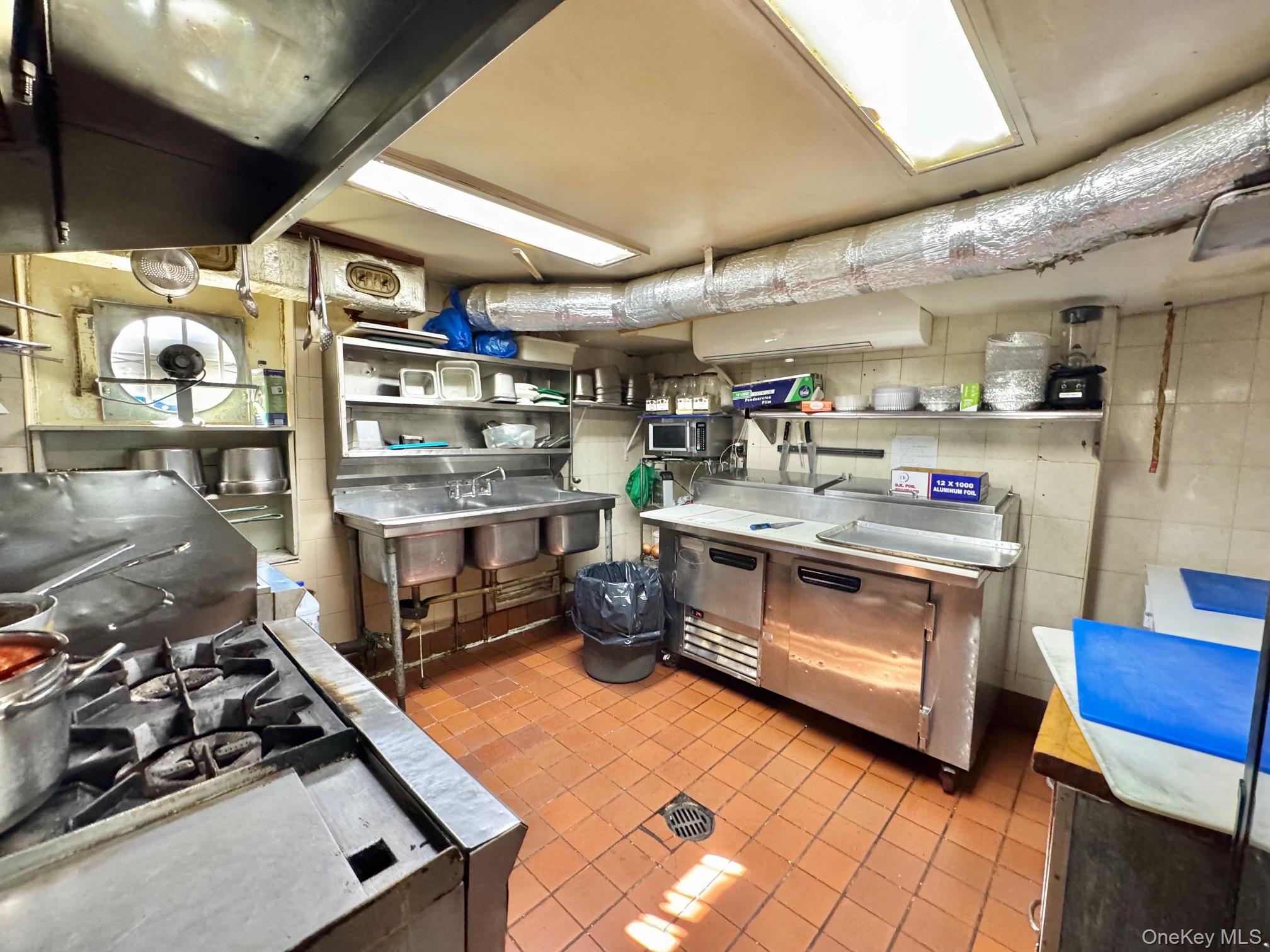 330 Halsey Street, Brooklyn, NY 11216