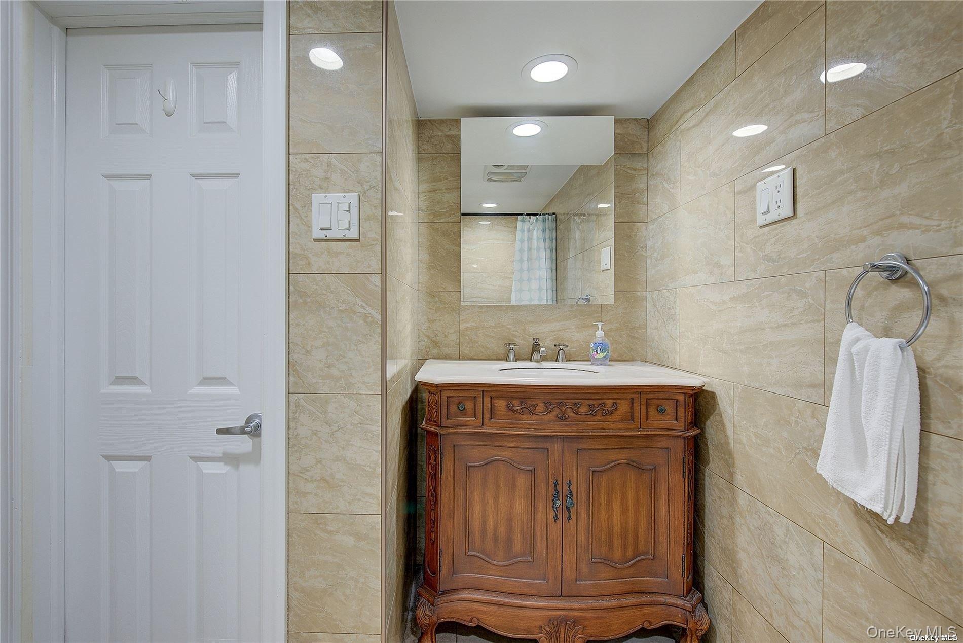 43-33 163rd Street, Flushing, NY 11358