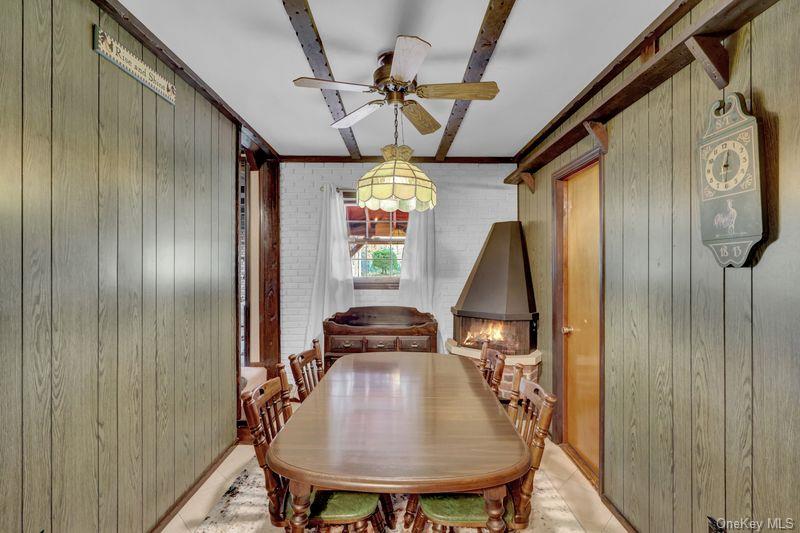 35 19th Avenue, Bay Shore, NY 11706