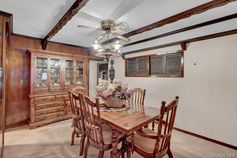 35 19th Avenue, Bay Shore, NY 11706