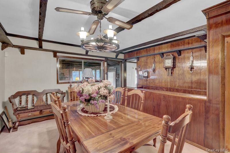 35 19th Avenue, Bay Shore, NY 11706