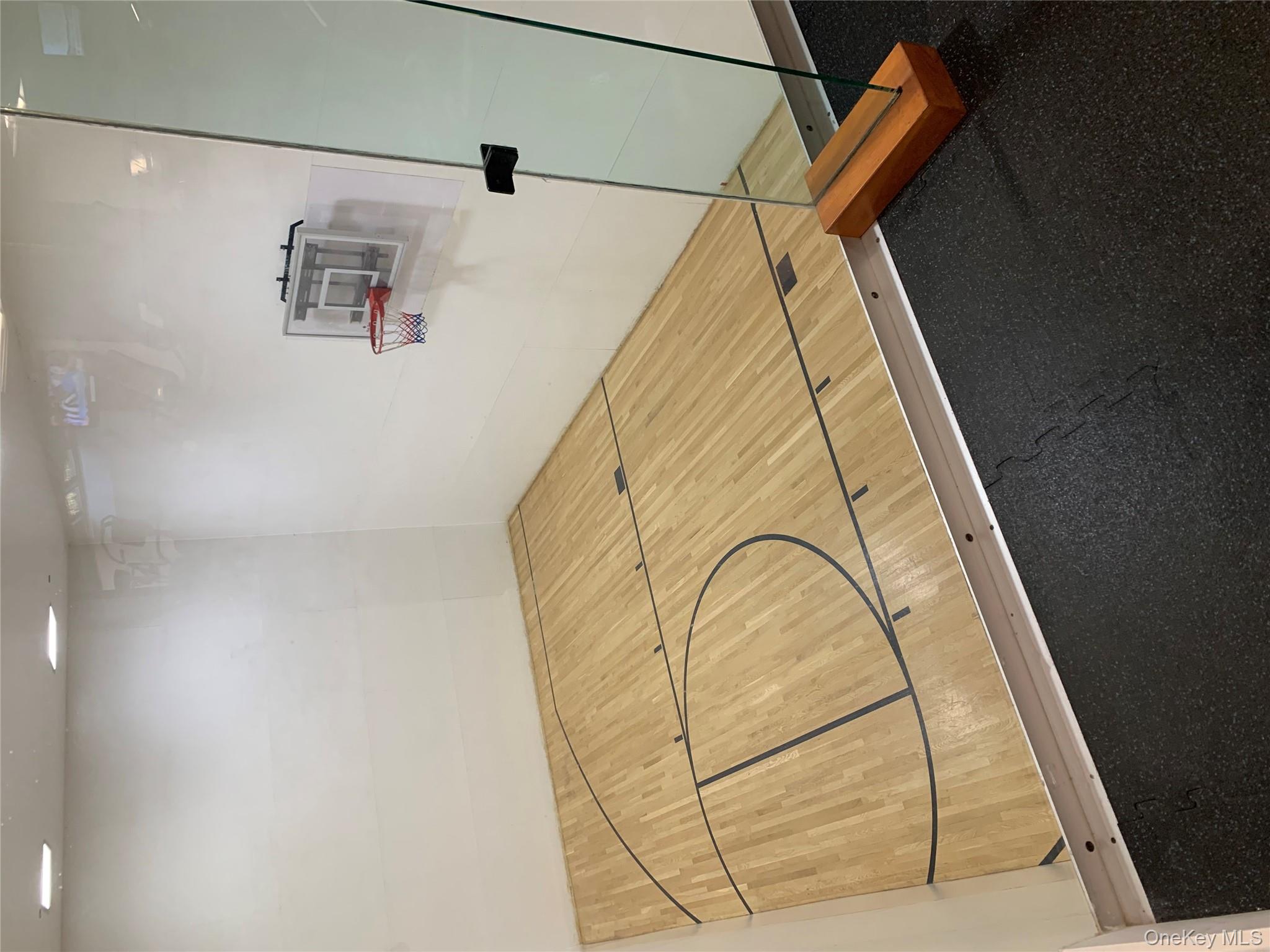 1338 Robin Lane # 1212, Bayside, NY 11360