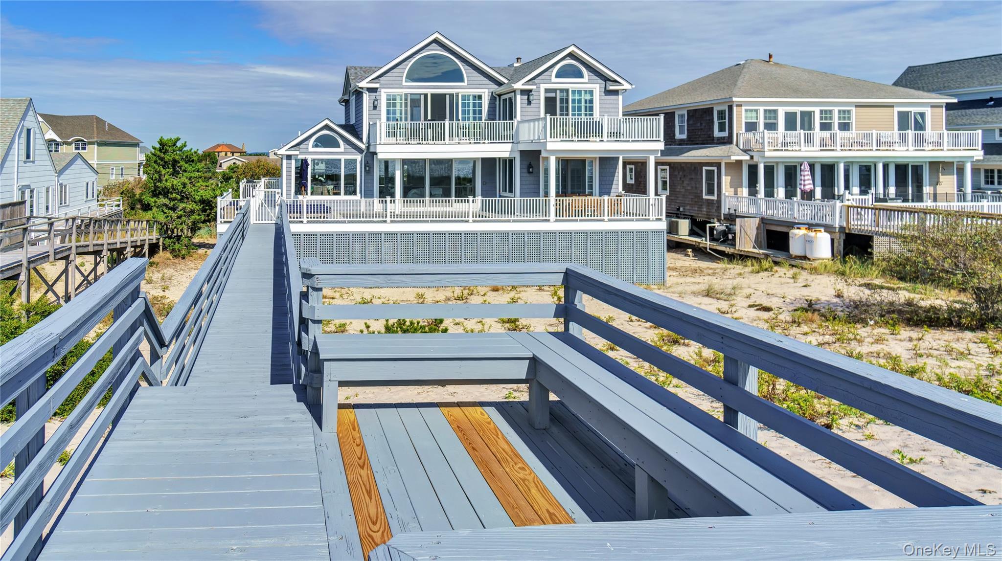 939 Dune Road, Westhampton Dunes, NY 11978