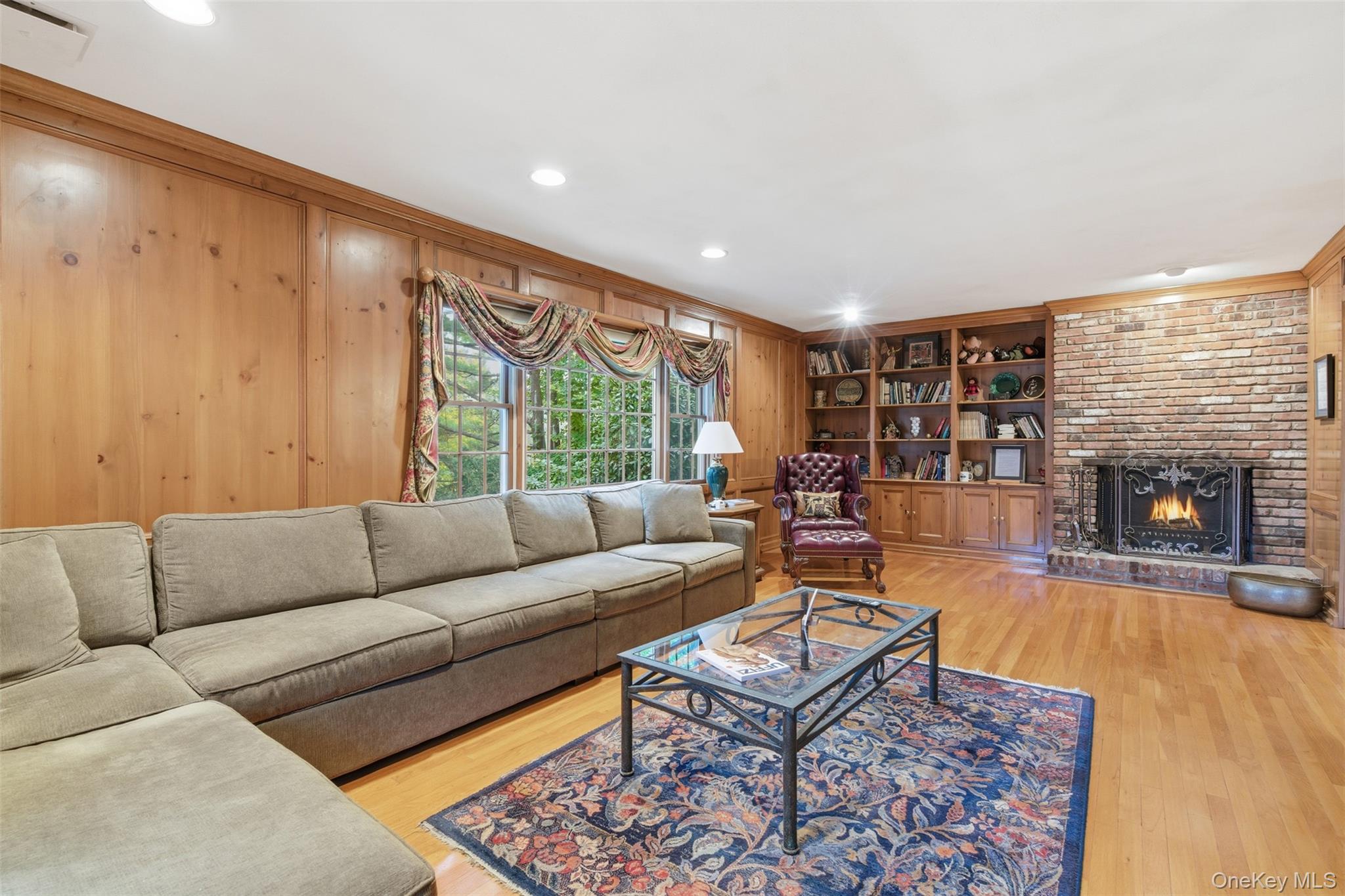 33 Marie Drive, Huntington, NY 11743