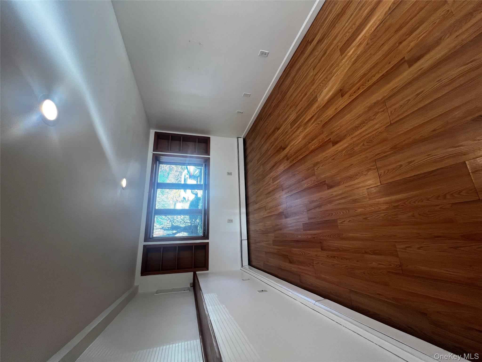 210 Bayshore Road, North Babylon, NY 11703