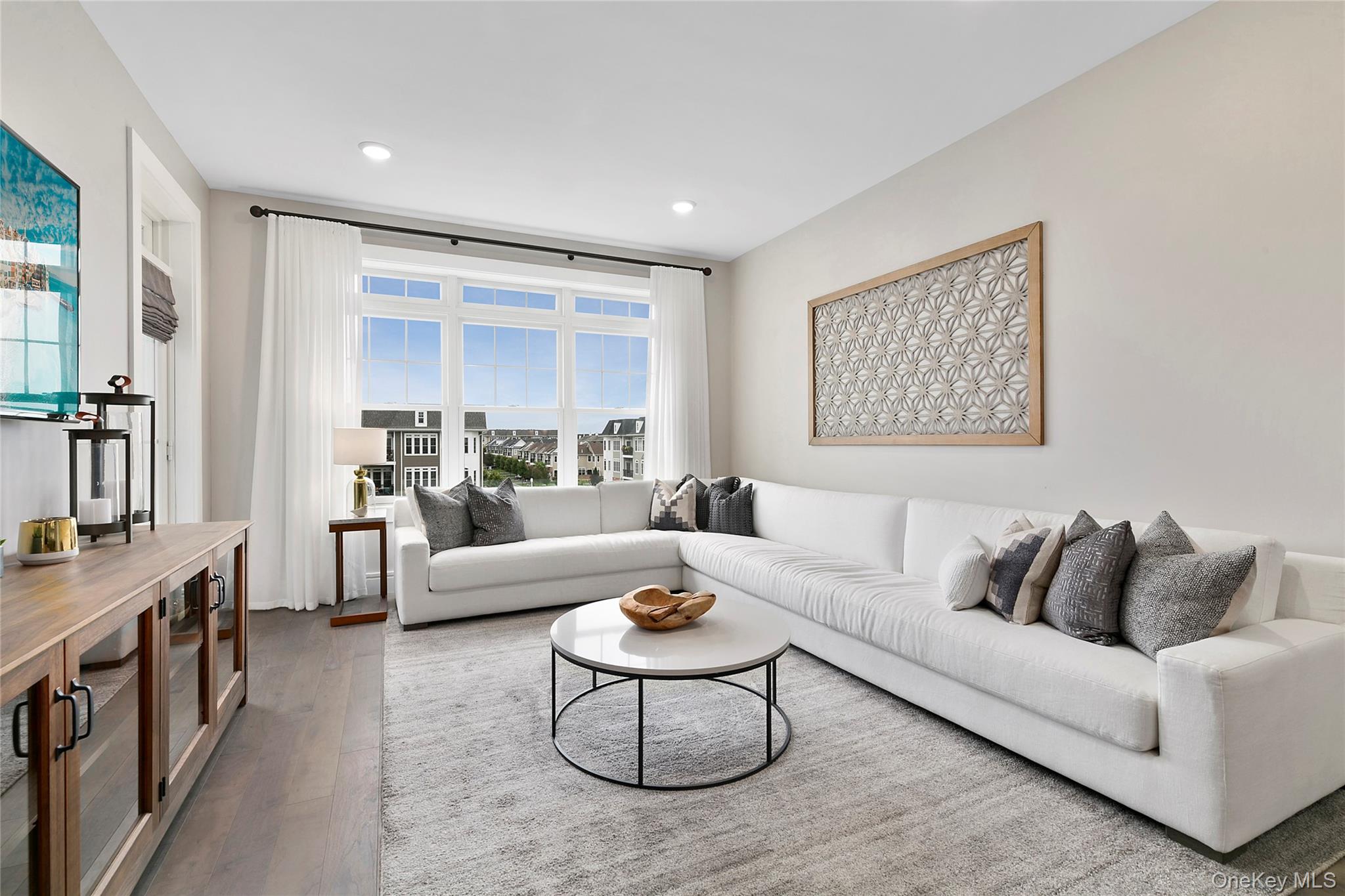 990 Corporate Drive # 431, Westbury, NY 11590