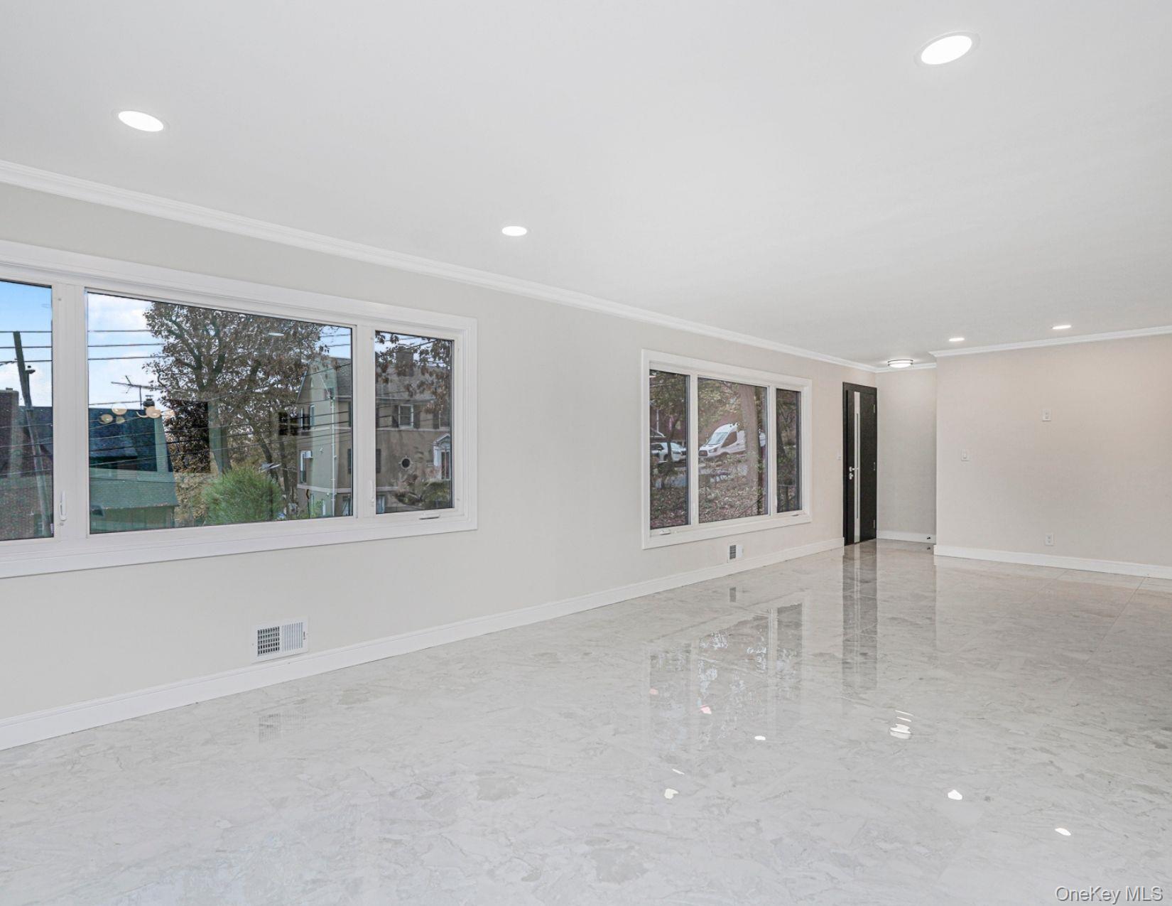 113 Longview Road, Staten Island, NY 10304