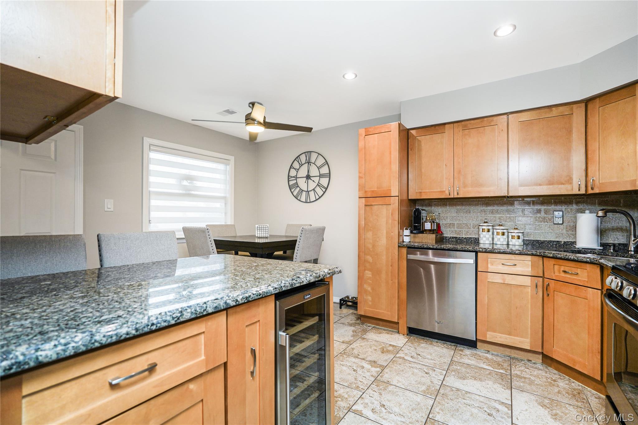 68 Gina Court, Staten Island, NY 10314